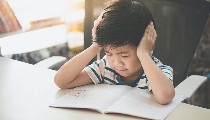 Trẻ em có nguy cơ mắc động kinh vắng ý thức cao hơn