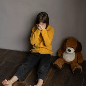 Bệnh tâm thần phân liệt ở trẻ em: Nhận biết sớm và cách xử lý