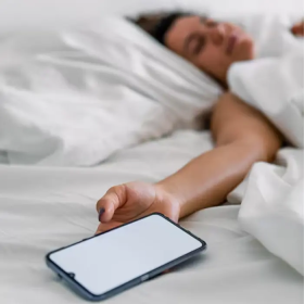 Cách để ngủ sớm cho người quen thức khuya dễ áp dụng