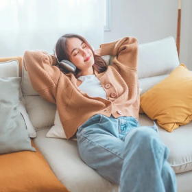 Cách trị mất ngủ cho người trẻ giúp ngủ ngon tự nhiên