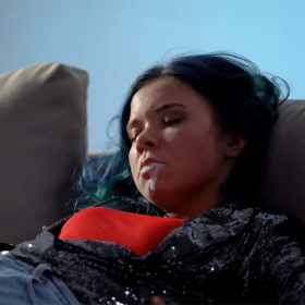 Hiện tượng động kinh sùi bọt mép là gì? Xử lý thế nào khi gặp?