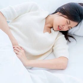 Mất ngủ trước kỳ kinh nguyệt: Do đâu và làm sao để ngủ ngon hơn?