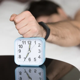 Một ngày ngủ 4 tiếng có sao không? Tác hại bạn nên biết