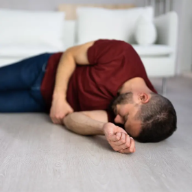 Ngất xỉu co giật do đâu? Cách nhận biết và điều trị hiệu quả 