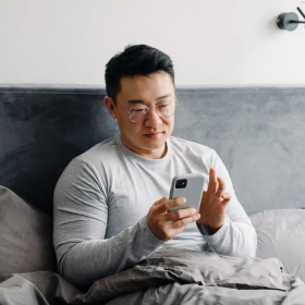 Nguyên nhân mất ngủ ở người trẻ tuổi khiến sức khỏe giảm sút