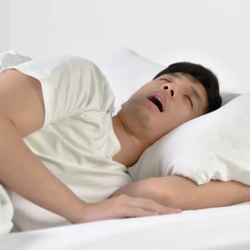 Nói mớ khi ngủ là hiện tượng gì? Vì sao lại xảy ra tình trạng này?