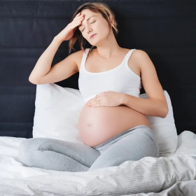 Rối loạn giấc ngủ khi mang thai do đâu? Giải pháp cải thiện cho mẹ bầu