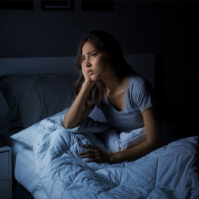 Rối loạn giấc ngủ ở người trẻ nguy hiểm thế nào? Hiểu đúng để cải thiện