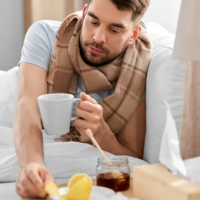Uống mật ong trước khi ngủ có tốt không? Uống sao cho đúng
